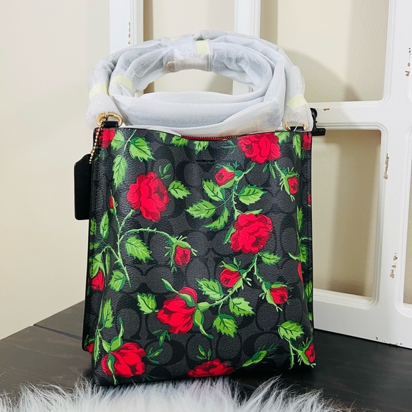 COACH Mollie Bucket Crossbody Bag Fairytale Rose - Picture 4 of 13